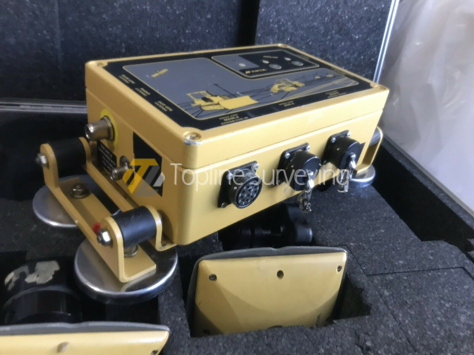 Topcon Control Mag Box 9901-0027 W 2 Topcon PG-A3