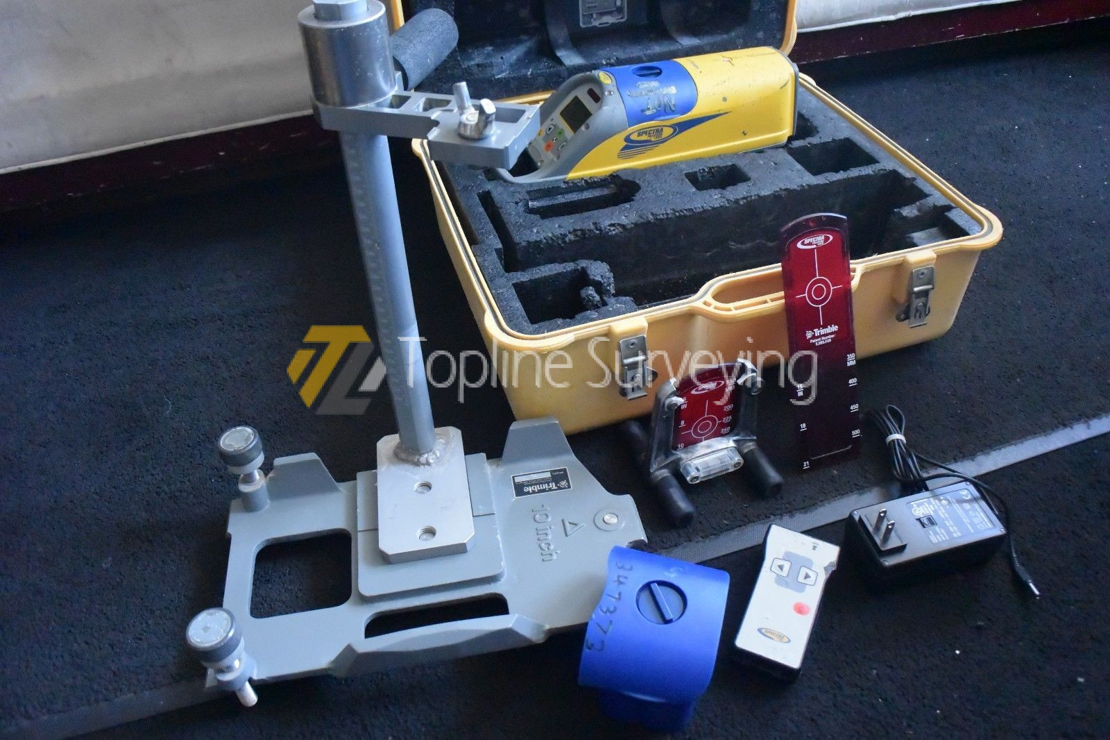Trimble Red Beam Pipe Laser Model DG 511